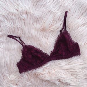 VICTORIA’S SECRET Pretty Eggplant Purple Floral Lace Underwire Bralette Bra XS